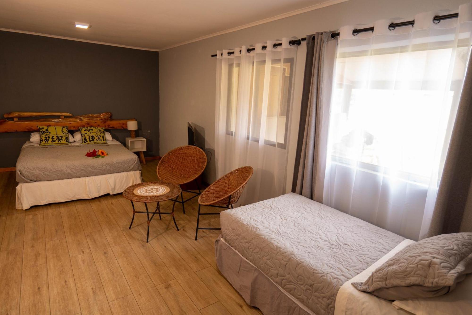 Hotel Uka Mana Hanga Roa Esterno foto