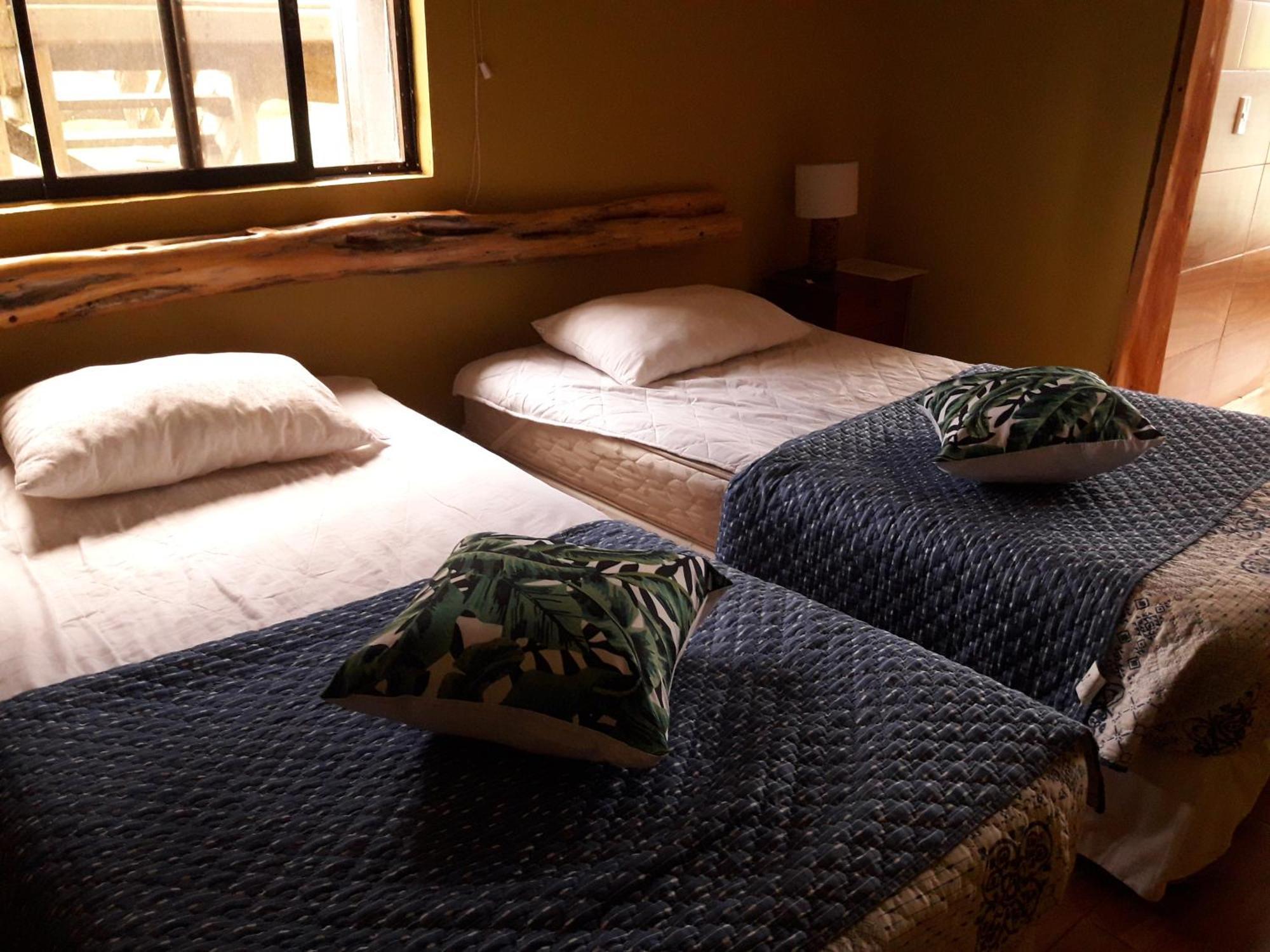 Hotel Uka Mana Hanga Roa Esterno foto