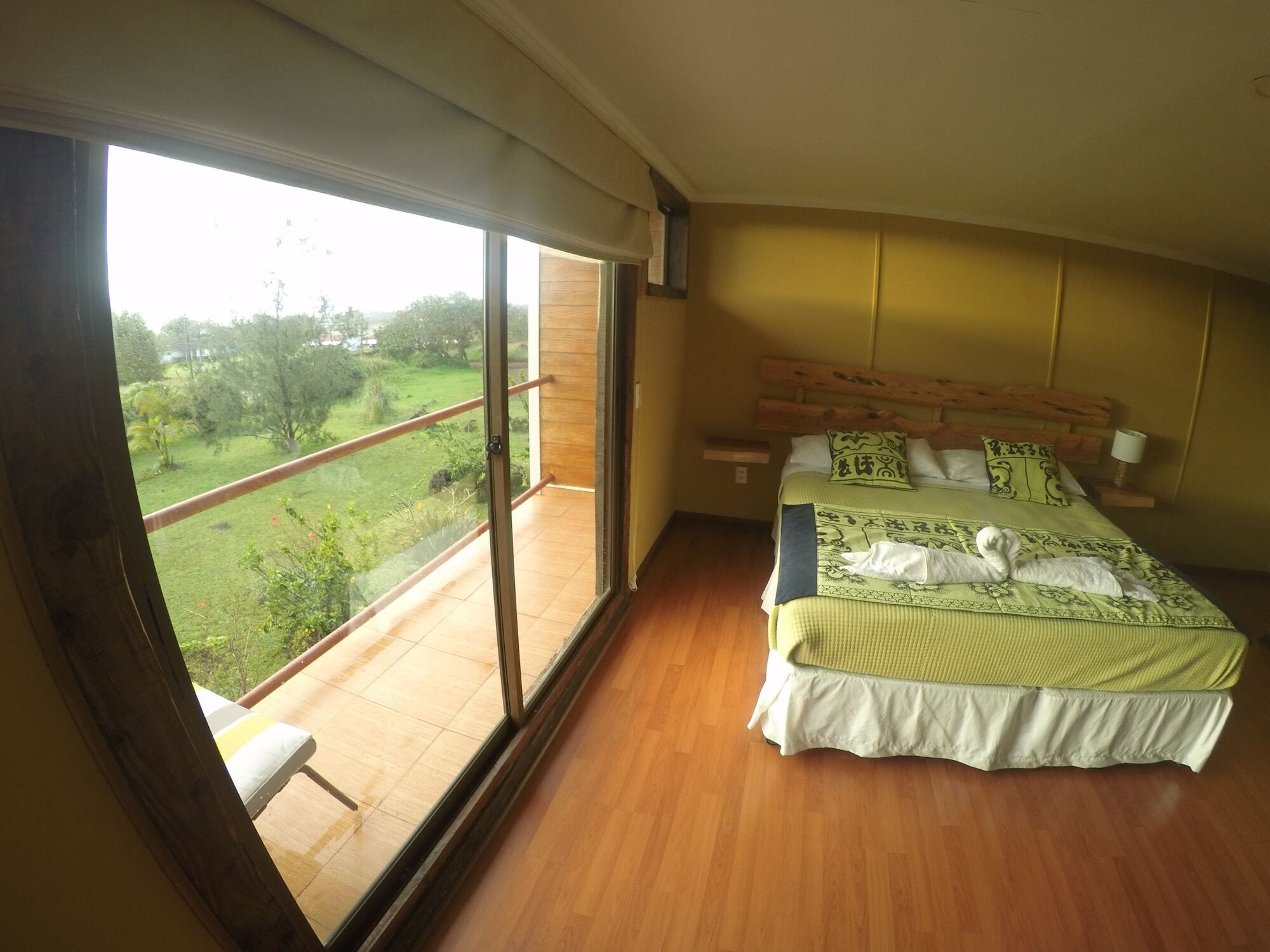 Hotel Uka Mana Hanga Roa Esterno foto